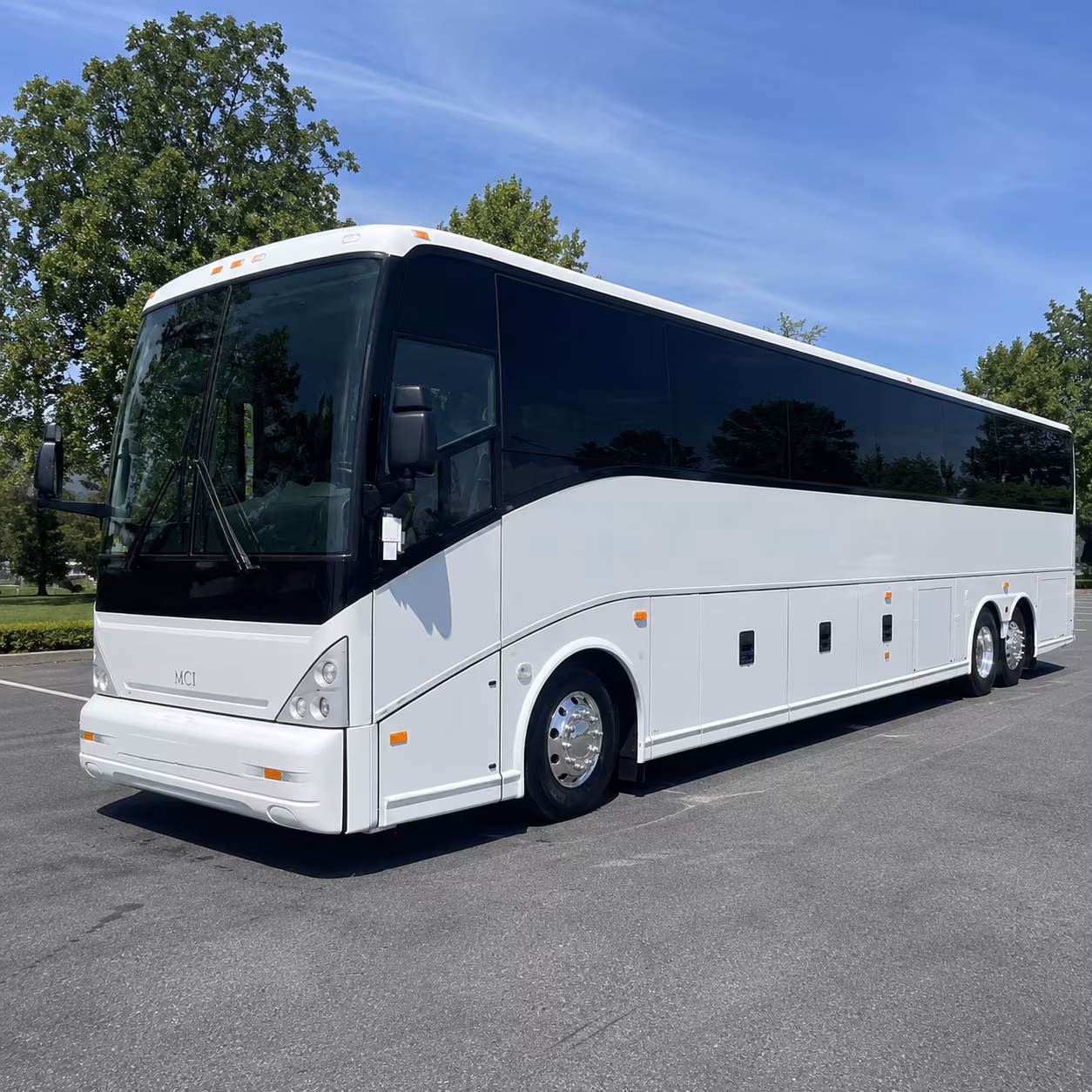 40-56 Passenger Charter Bus Exterior