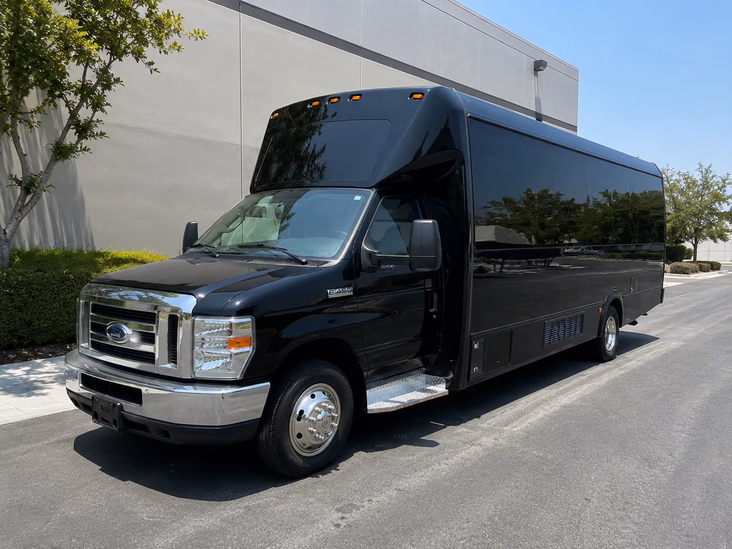 New York Bachelor & Bachelorette Transportation party bus exterior