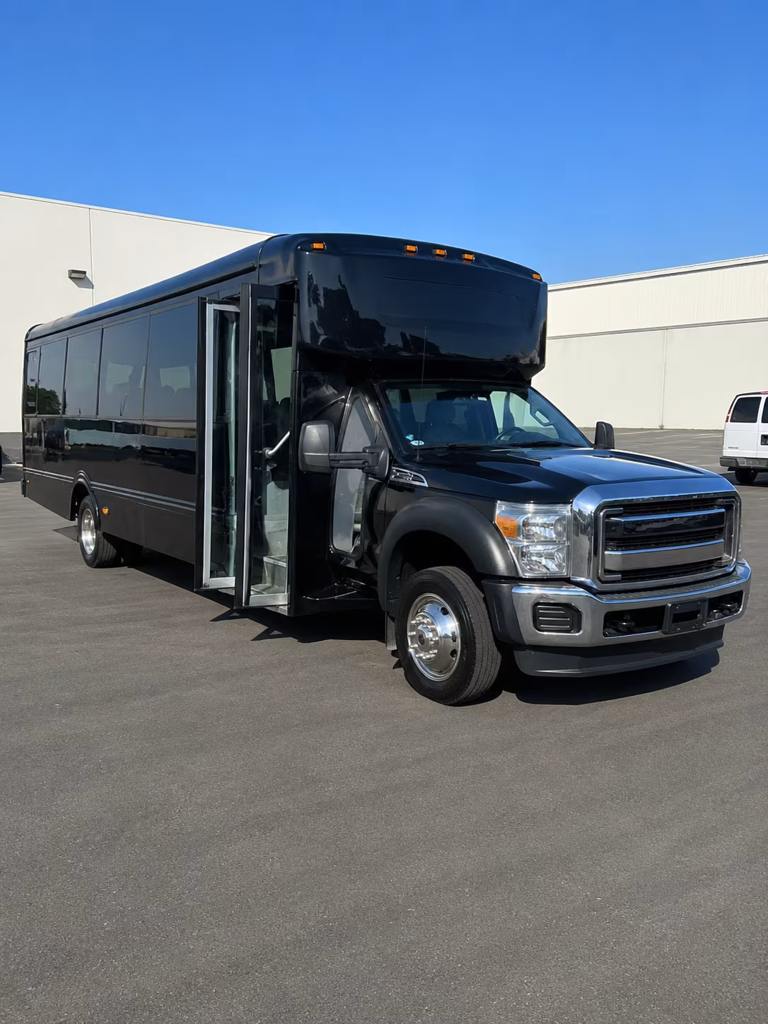New York Prom & Homecoming Transportation party bus exterior