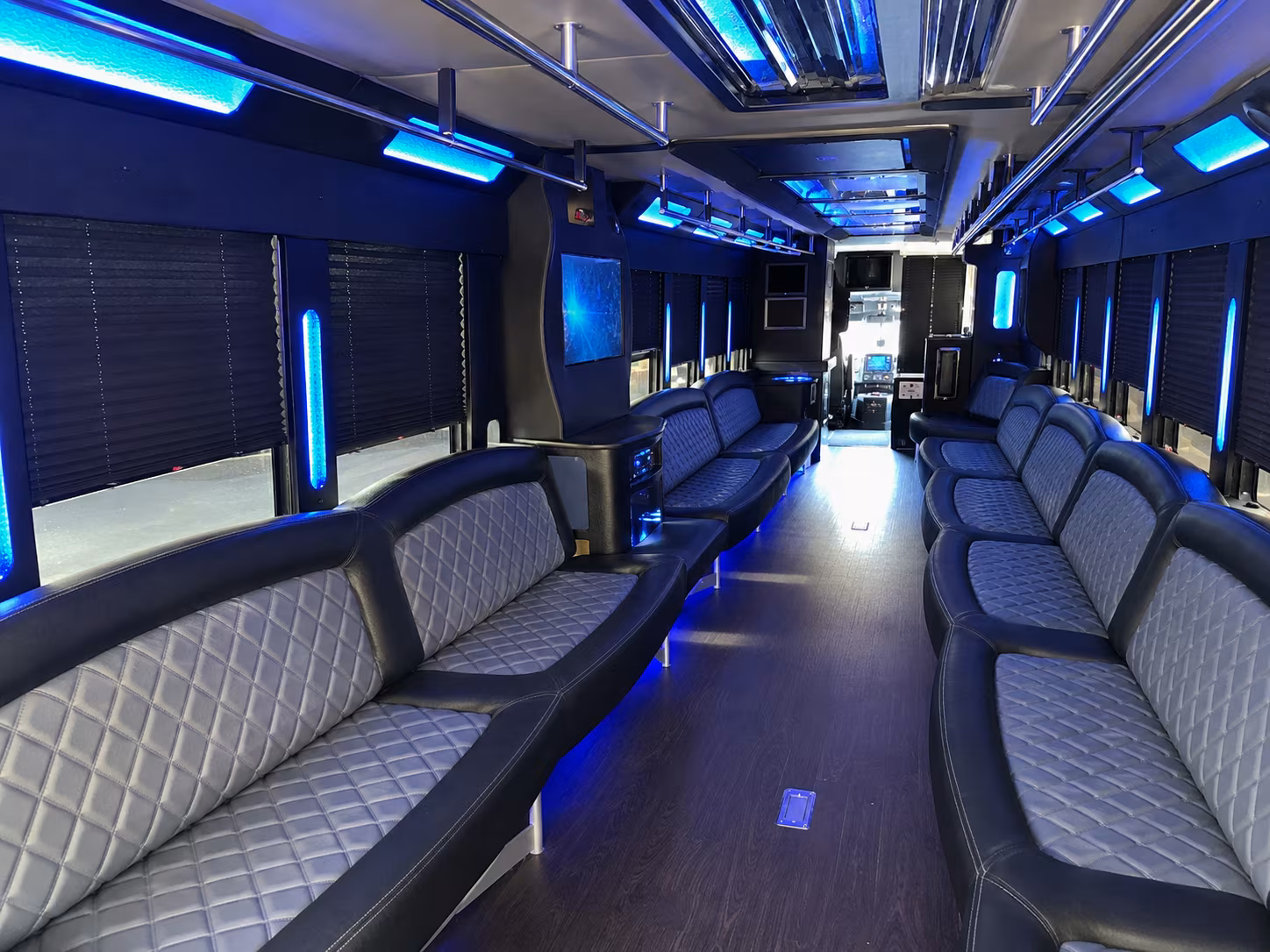 Staten Island Homecoming & Prom Party Bus Rentals