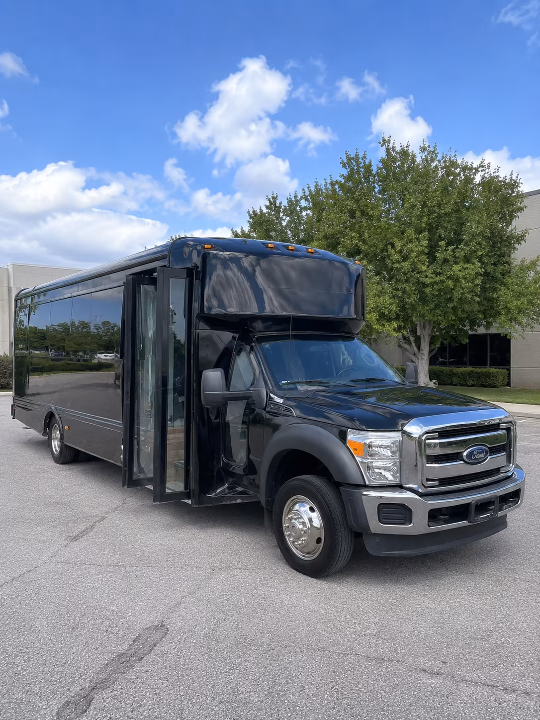 Union City Winery Tour & Pub Crawl Transportation