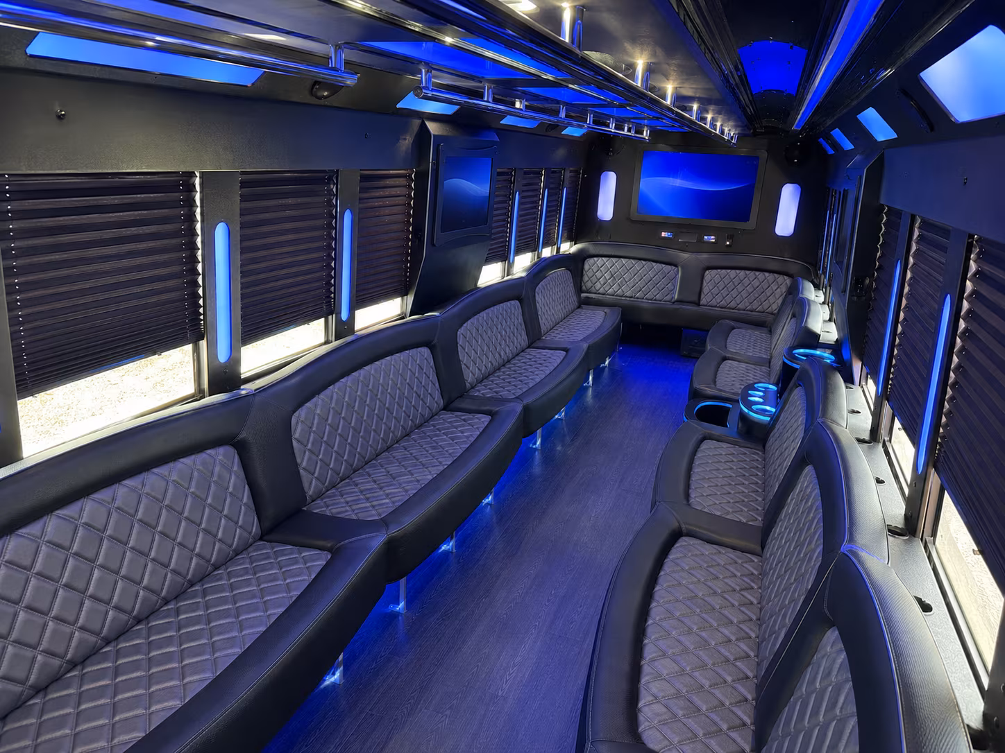 New York Winery Tour & Pub Crawl Transportation